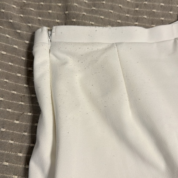 Lulu’s 2 piece one shoulder jumpsuit - Picture 8 of 8